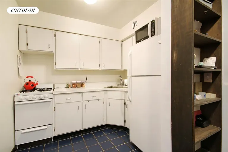 New York City Real Estate | View 111 West 70th Street, 4F | Kitchen | View 4