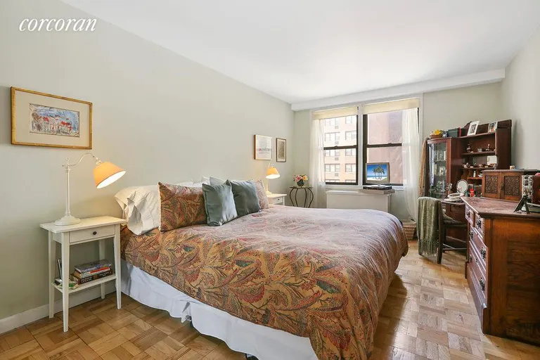 New York City Real Estate | View 201 East 21st Street, 11B | Large master bedroom | View 4