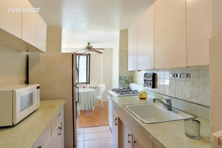New York City Real Estate | View 185 Hall Street, 1004 | Kitchen | View 2