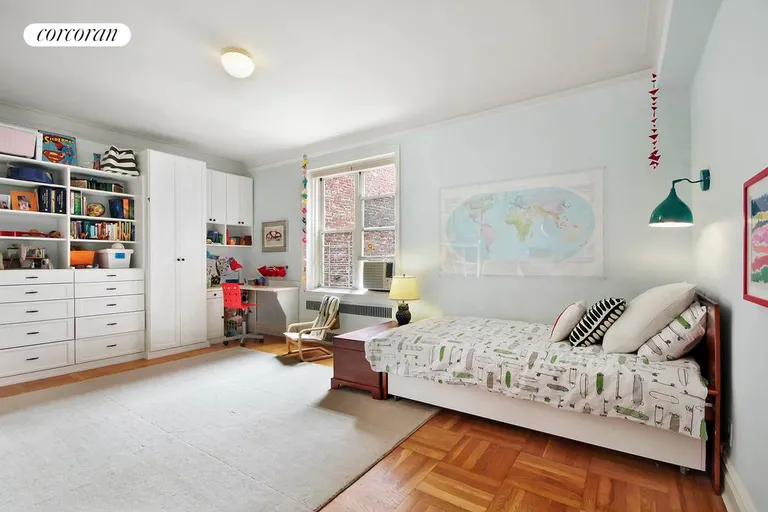 New York City Real Estate | View 140 8th Avenue, 4DE | Expansive Bedroom    | View 3