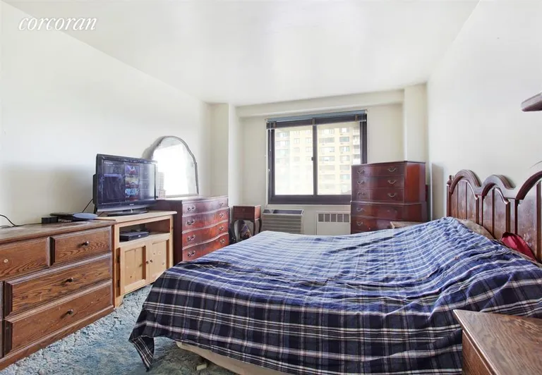 New York City Real Estate | View 185 Hall Street, 503 | Bedroom | View 2