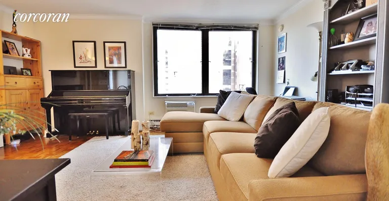 New York City Real Estate | View 1601 Third Avenue, 19H | 2 Beds, 2 Baths | View 1