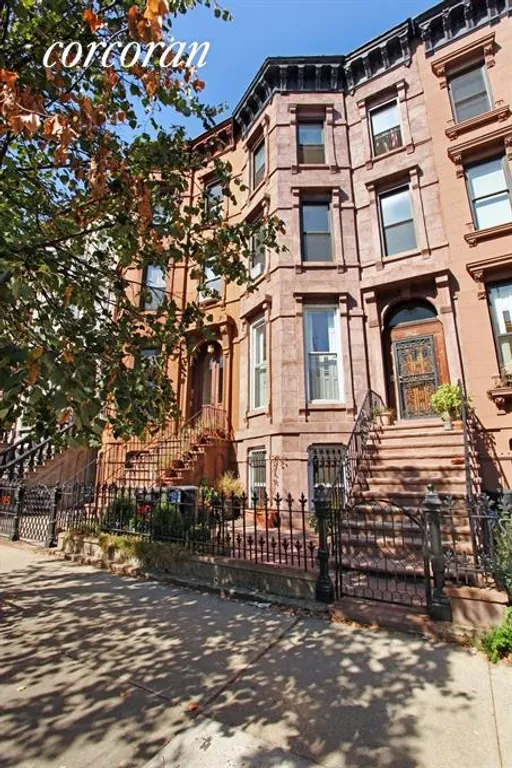 New York City Real Estate | View 387 Greene Avenue, Gdn Dplex | 2 Beds, 2 Baths | View 1