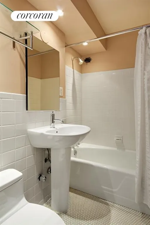 New York City Real Estate | View 446 East 86th Street, 14C | Renovated Bathroom | View 4