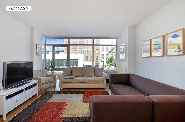 New York City Real Estate | View 26 Broadway, 201 | Living Room | View 3