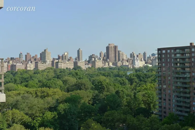 New York City Real Estate | View 392 Central Park West, 19Y | 1 Bath | View 1