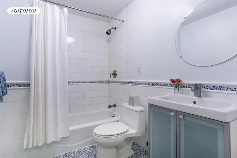 New York City Real Estate | View 159 Carlton Avenue, 2B | Bathroom | View 8