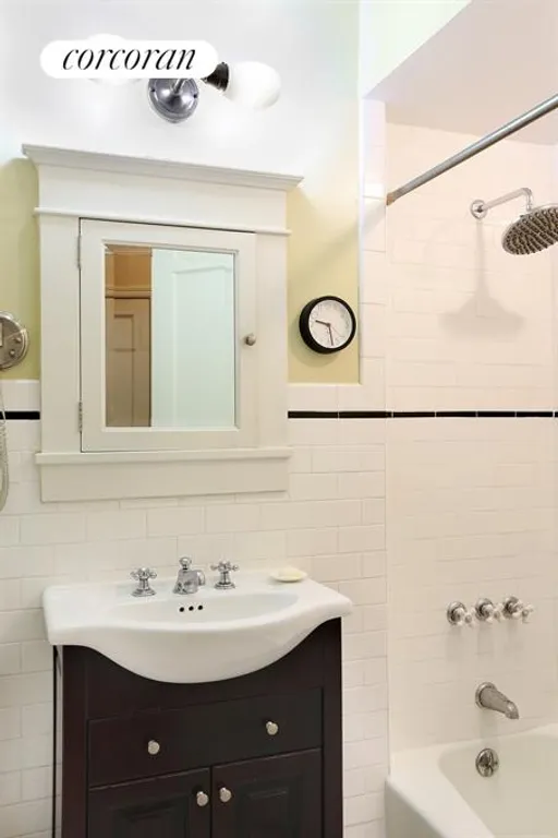 New York City Real Estate | View 283 6th Avenue, 3 | Bathroom | View 5