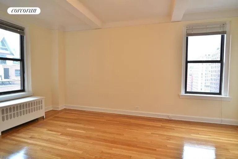 New York City Real Estate | View 201 West 77th Street, 2A | King size bedroom | View 4