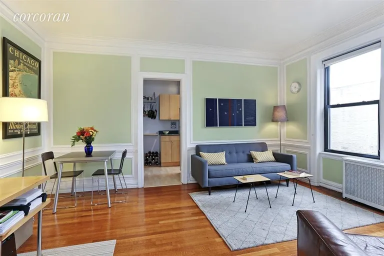New York City Real Estate | View 114 Clinton Street, 5G | Living Room | View 2
