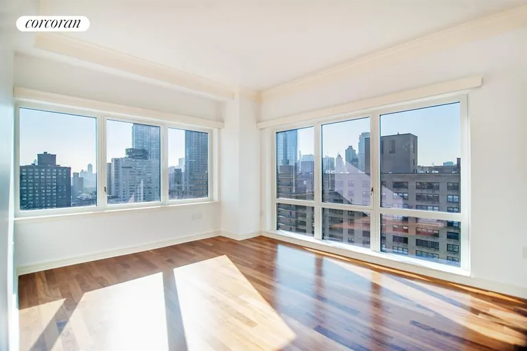 New York City Real Estate | View 200 West End Avenue, PHDN | Sun-filled Master Bedroom  | View 8
