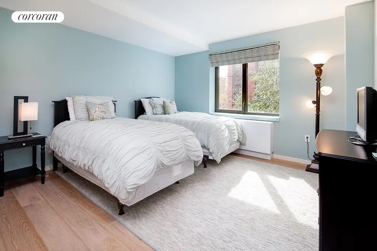 New York City Real Estate | View 101 West 87th Street, 305 | Second bedroom is drenched with southern light | View 6