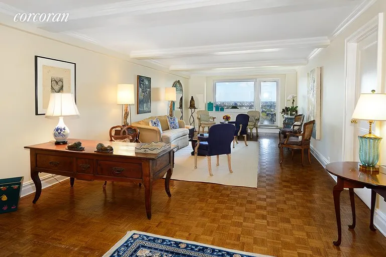 New York City Real Estate | View 180 East End Avenue, 19D | 3 Beds, 4 Baths | View 1