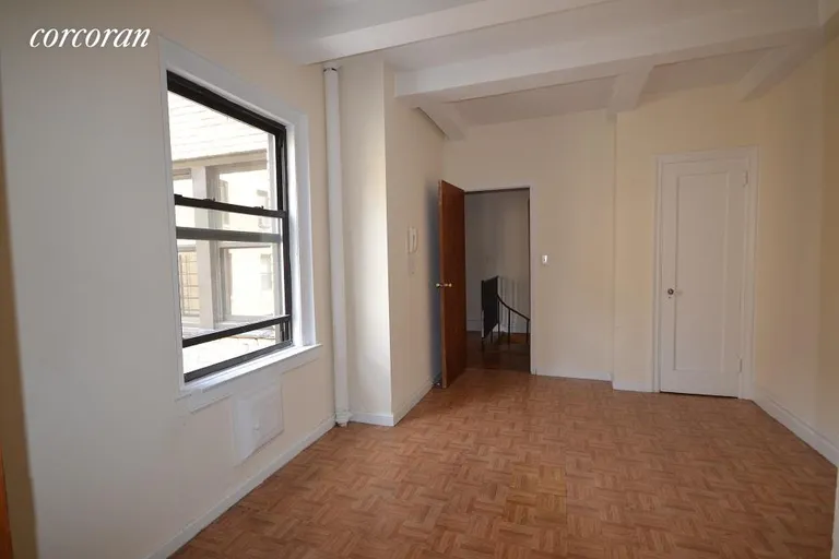 New York City Real Estate | View 133 West 71st Street, 7-8C | room 2 | View 3