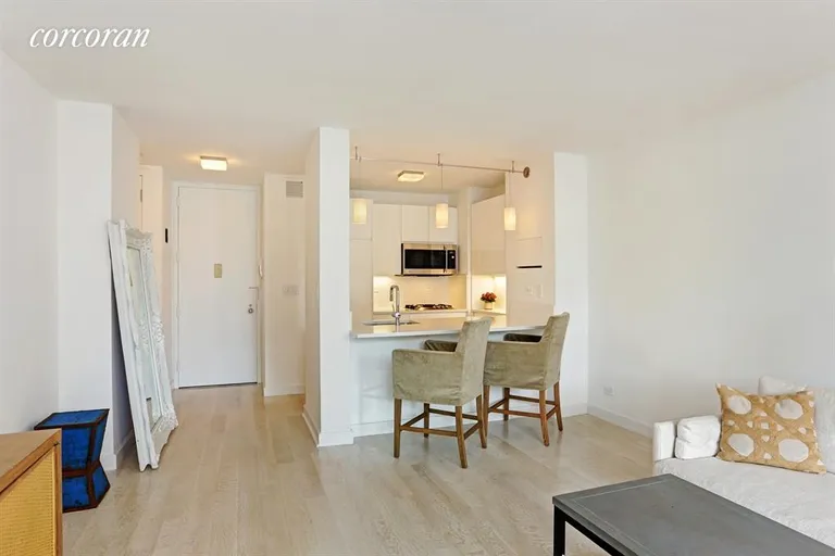 New York City Real Estate | View 145 East 48th Street, 29A | Living Room | View 2