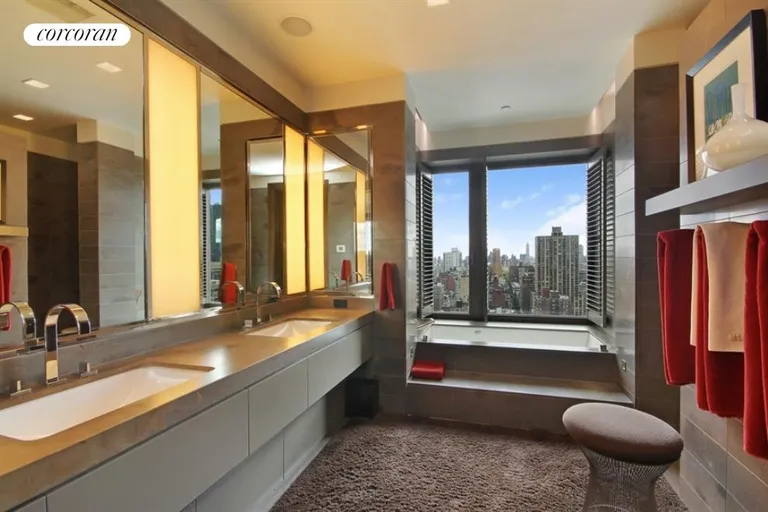 New York City Real Estate | View 240 Riverside Boulevard, PH3 | room 6 | View 7