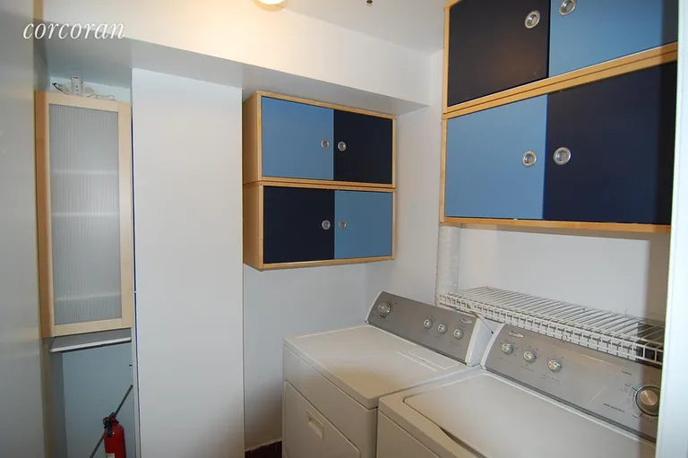 New York City Real Estate | View 195 15th Street, C3 | Your own laundry room | View 6