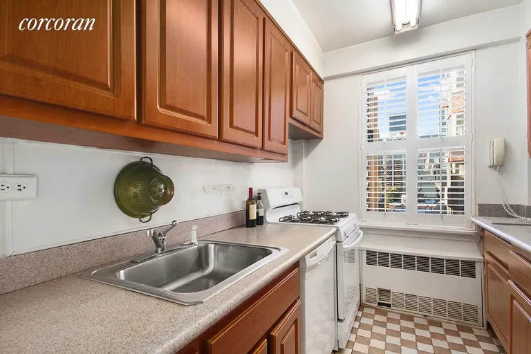 New York City Real Estate | View 12 Beekman Place, 10C | Windowed Kitchen with a Dishwasher | View 2