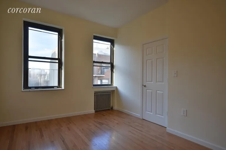 New York City Real Estate | View 206 Thompson Street, 15 | Large bright living area! | View 3
