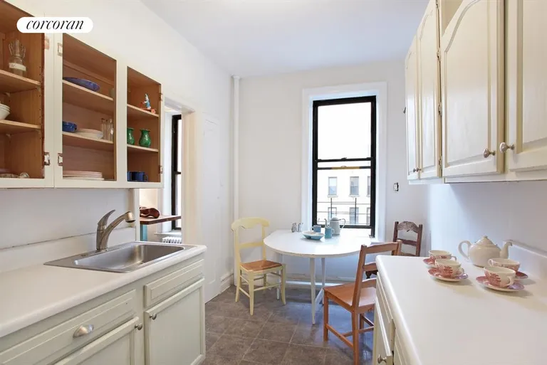 New York City Real Estate | View 80 Winthrop Street, B4 | Eat in kitchen | View 3