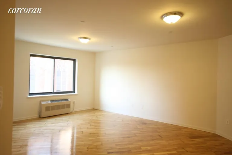 New York City Real Estate | View 709 Flushing Avenue, 3B | 2 Beds, 1 Bath | View 1