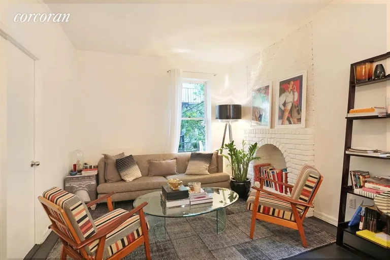 New York City Real Estate | View 331 West 21st Street, 1R | 2 Beds, 1 Bath | View 1