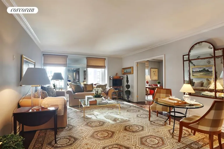 New York City Real Estate | View 465 Park Avenue, 13A | Living Room | View 2