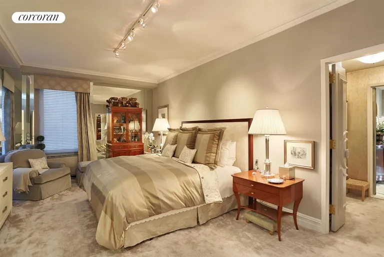 New York City Real Estate | View 465 Park Avenue, 13A | Master Bedroom | View 4