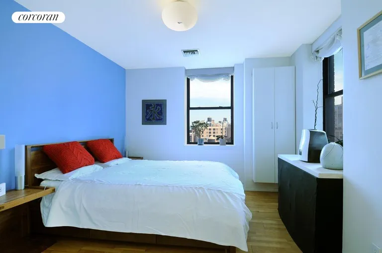 New York City Real Estate | View 253 West 73rd Street, 14F | room 3 | View 4