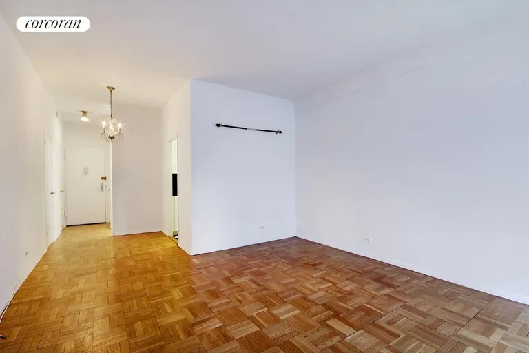 New York City Real Estate | View 30 West 60th Street, 1J | Living Room / Dining Room | View 3