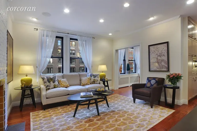 New York City Real Estate | View 61 East 86th Street, 75 | 2 Beds, 2 Baths | View 1