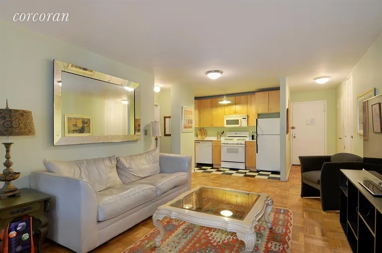 New York City Real Estate | View 301 East 69th Street, 5C | Living Room | View 2