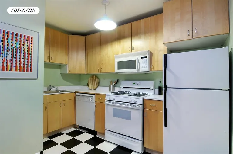 New York City Real Estate | View 301 East 69th Street, 5C | Kitchen | View 3