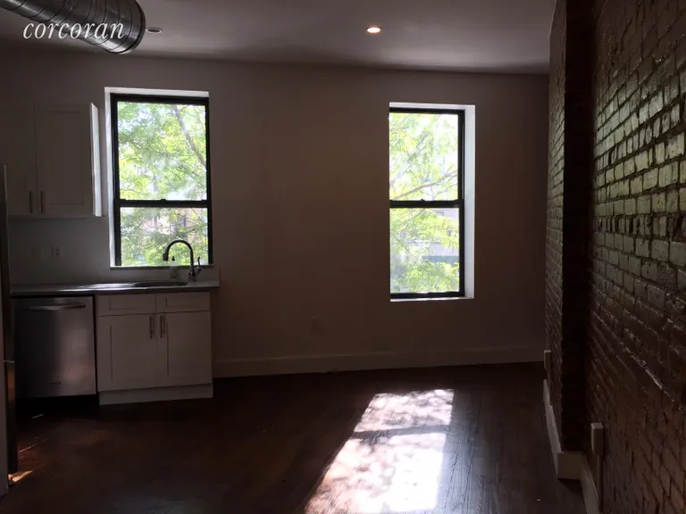 New York City Real Estate | View 16 Bedford Avenue, 1 | room 3 | View 4