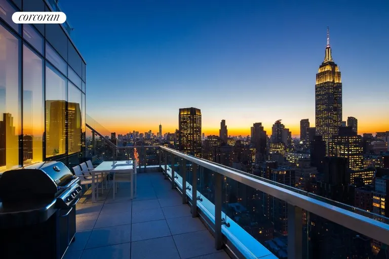 New York City Real Estate | View 325 Lexington Avenue, PHB | 3 Beds, 3 Baths | View 1