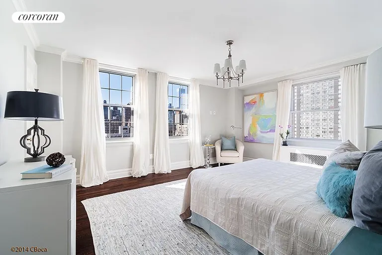 New York City Real Estate | View 333 East 68th Street, 15A | Mater Bedroom | View 4