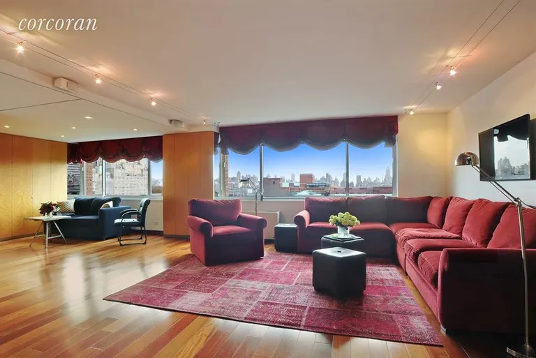 New York City Real Estate | View 386 Columbus Avenue, 15A | Living Room | View 2