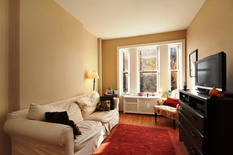 New York City Real Estate | View 909 Union Street, 3 | room 2 | View 3