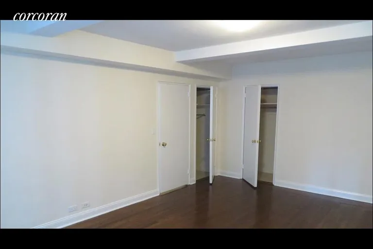 New York City Real Estate | View 240 Central Park South, 8Q | room 2 | View 3