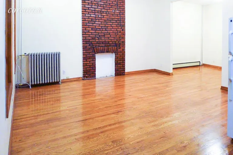 New York City Real Estate | View 204 5th Avenue, 2F | room 1 | View 2