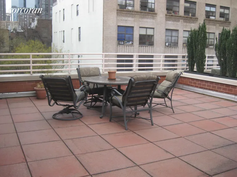 New York City Real Estate | View 393 West 49th Street, 5X | 2 Beds, 2 Baths | View 1
