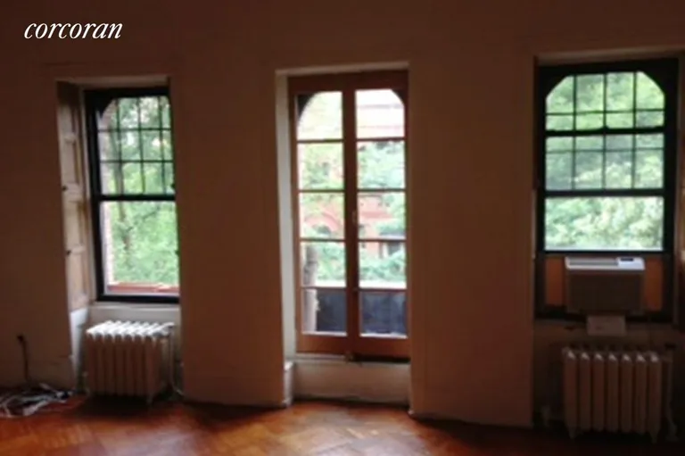 New York City Real Estate | View 11 Montgomery Place, 3 | room 1 | View 2