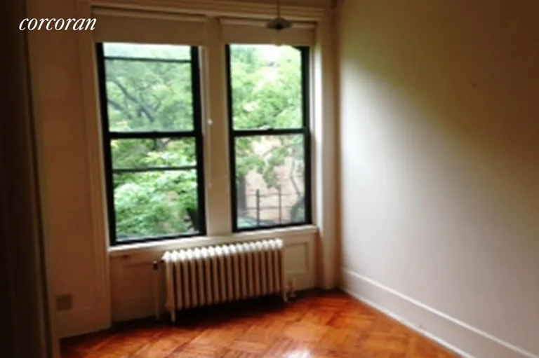 New York City Real Estate | View 11 Montgomery Place, 3 | room 3 | View 4