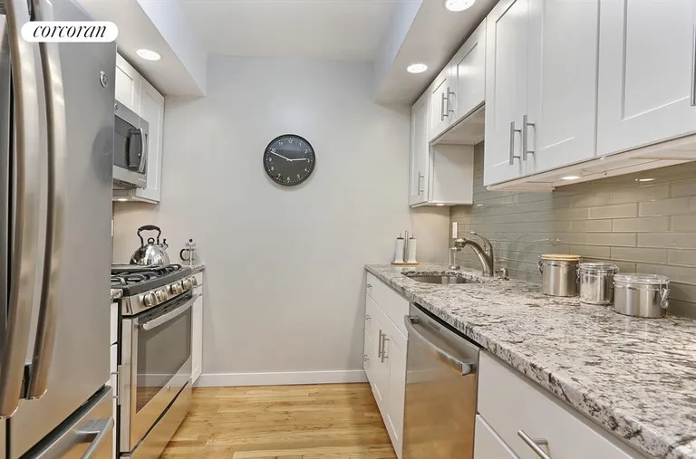 New York City Real Estate | View 299 6th Avenue, 1 | Kitchen | View 3