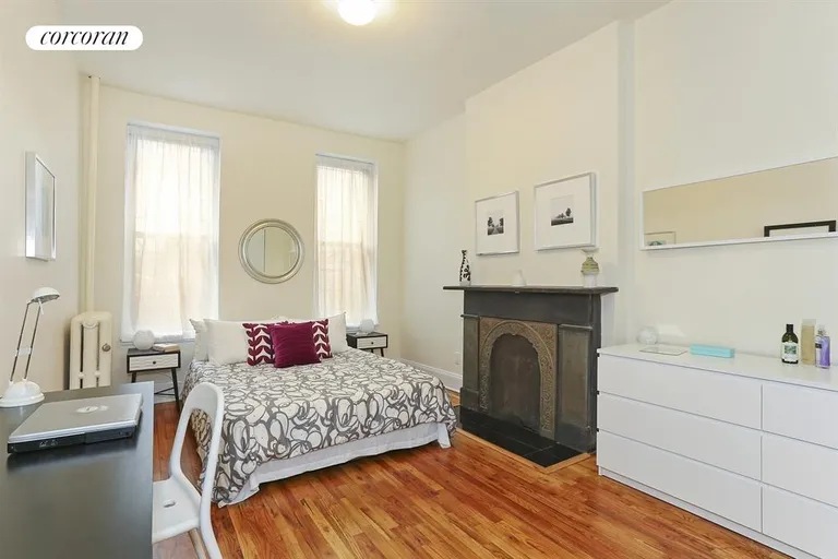 New York City Real Estate | View 299 6th Avenue, 1 | Master Bedroom | View 4
