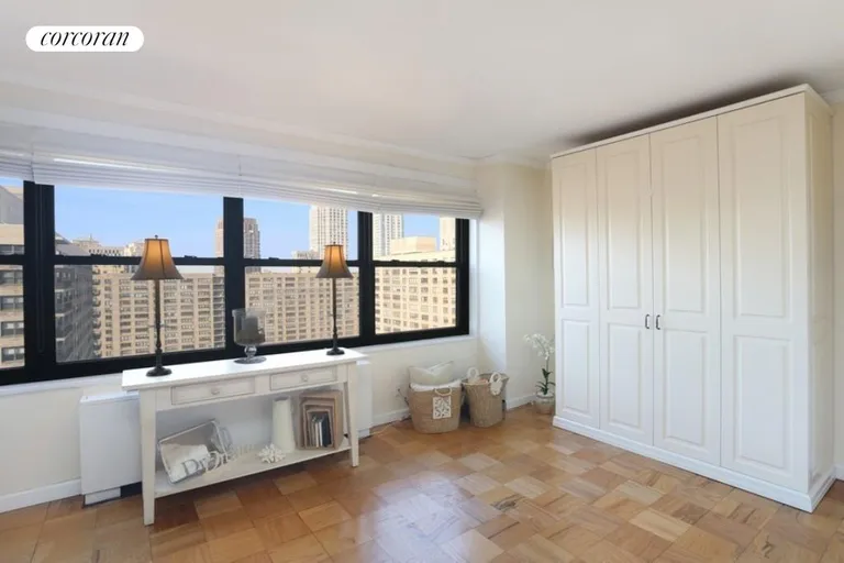 New York City Real Estate | View 160 West End Avenue, 28L | room 3 | View 4