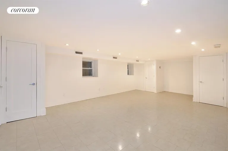 New York City Real Estate | View 129 Kane Street, lower | Flex Space/2nd bedroom | View 5