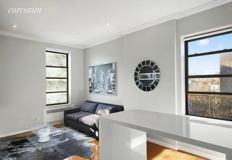 New York City Real Estate | View 28 Perry Street, 4R | 1 Bed, 1 Bath | View 1