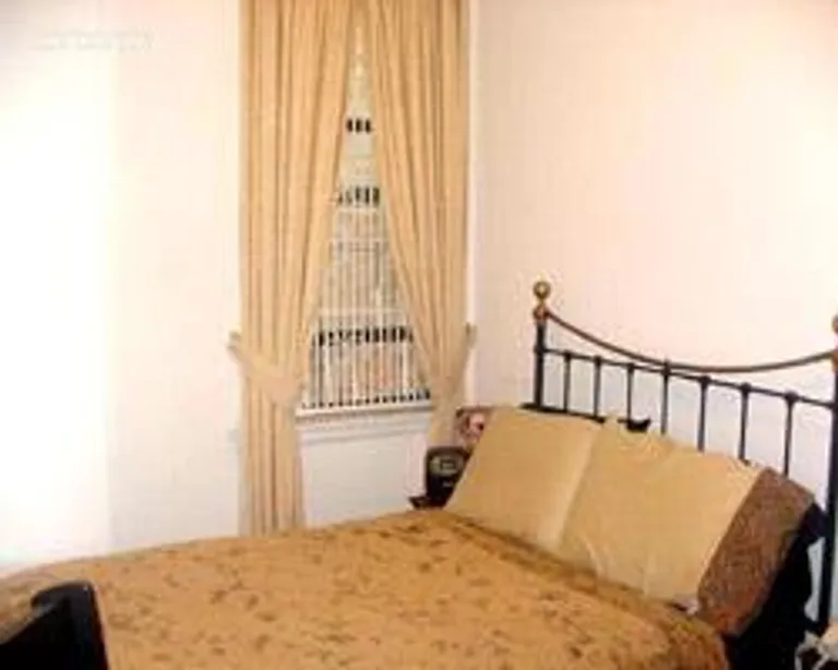 New York City Real Estate | View 327 West 85th Street, 3B | room 2 | View 3