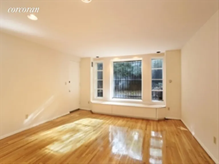 New York City Real Estate | View 125 8th Avenue, 1 | room 5 | View 6